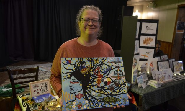 Arts and crafts served up at sale in Vankleek Hill