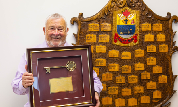 Key to Casselman awarded at opening of new municipal office