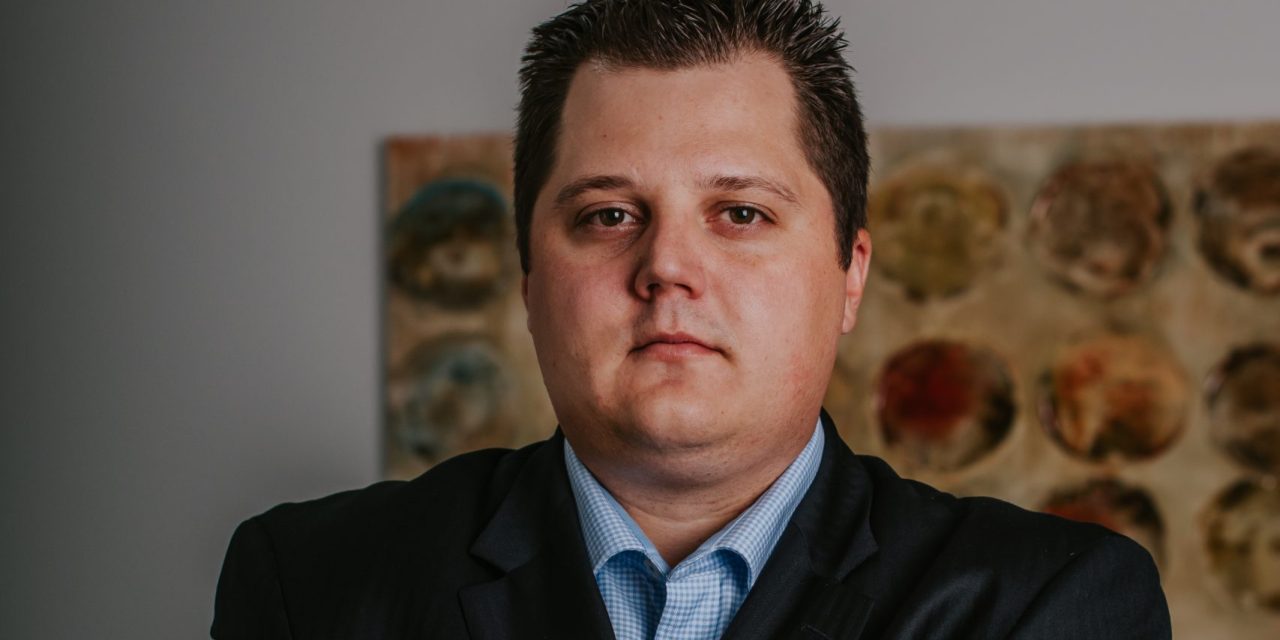 Champlain announces departure of CAO