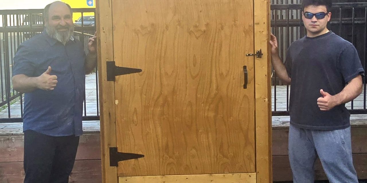 Mini food pantry opens in Casselman