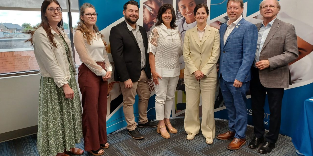 Federal funds extend employment program in Prescott-Russell