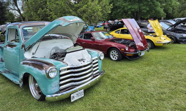 Eazy Cruisers Super Cruise car show in Alexandria