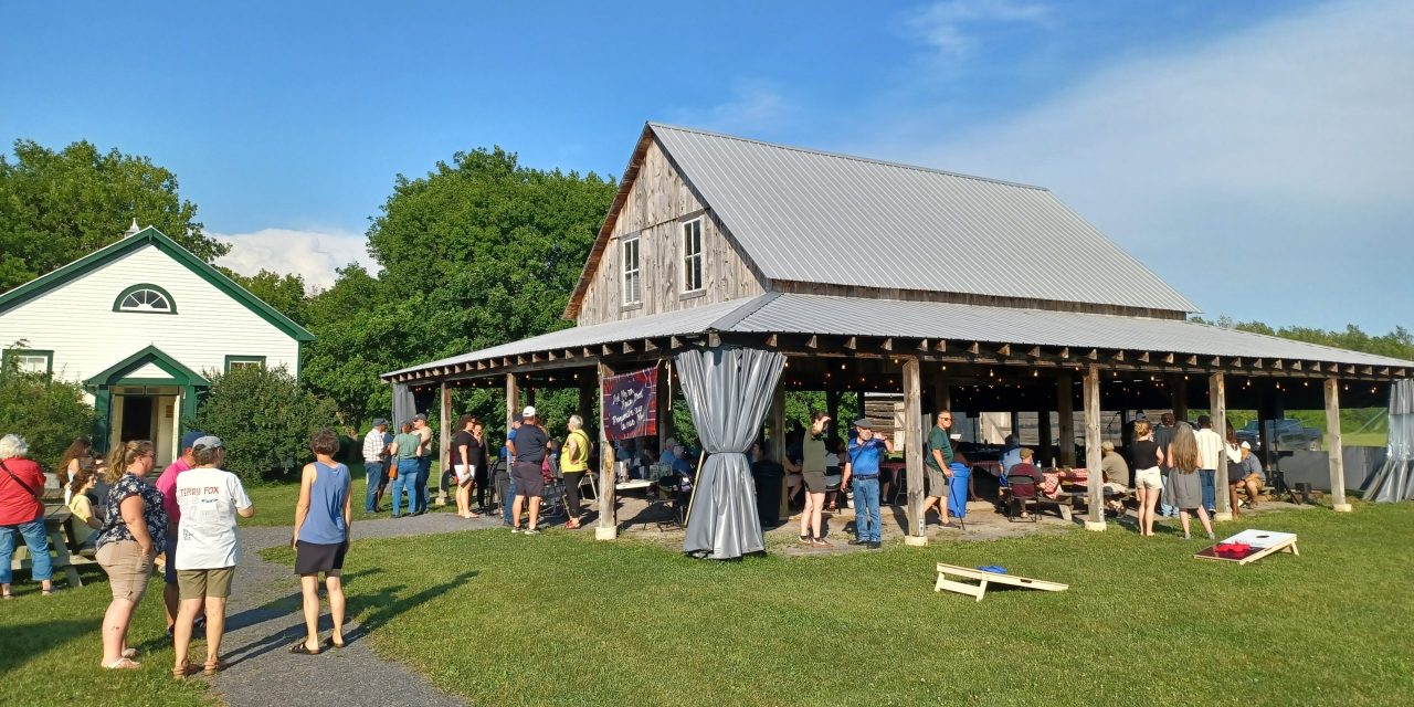 Dunvegan meets on main street
