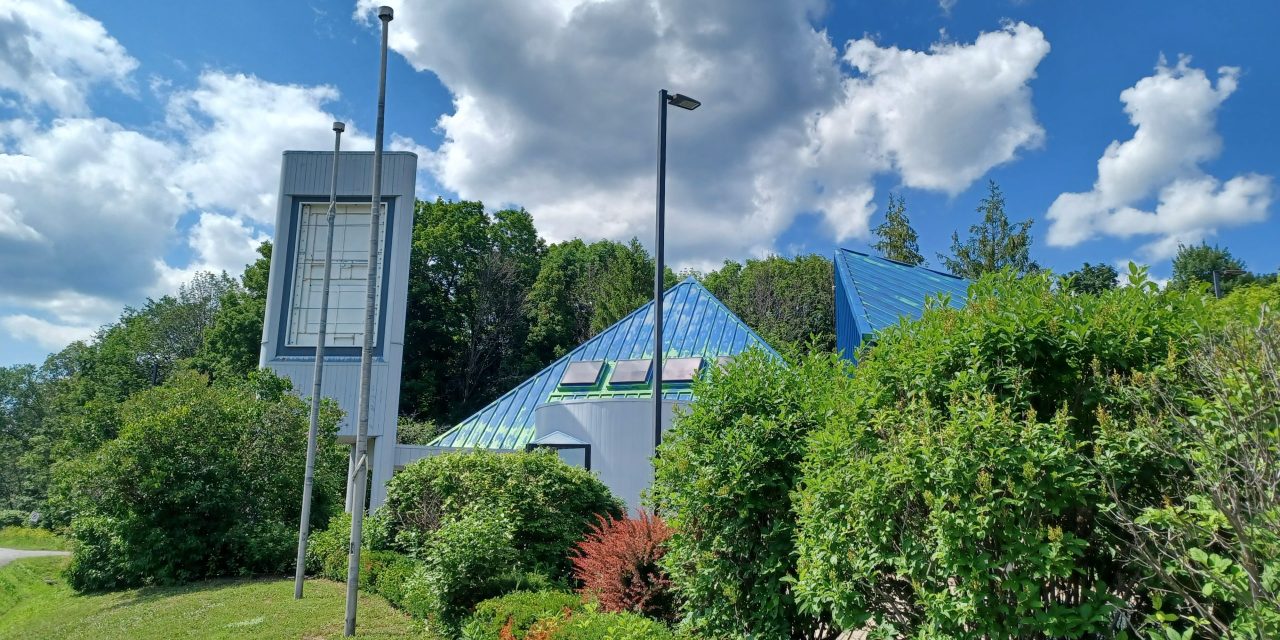 No word from province yet about former Highway 417 info centre