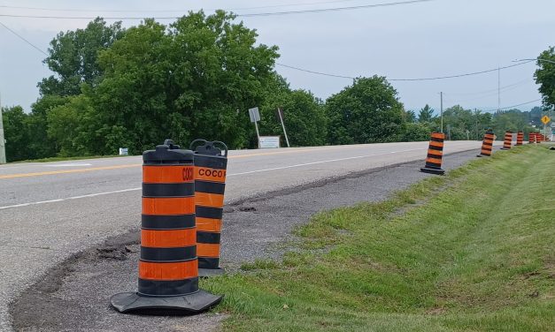 Road work in East Hawkesbury and on Highway 34