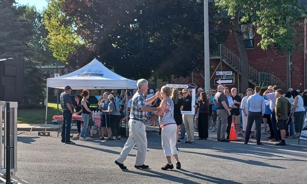 Alexandria meets on Main Street