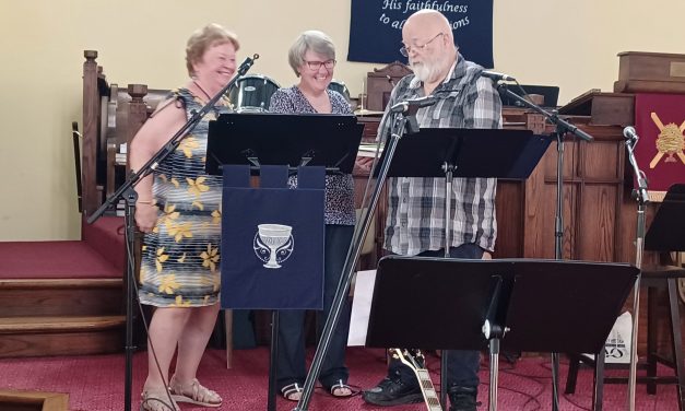 “Reverend James” of Vankleek Hill and Hawkesbury retires