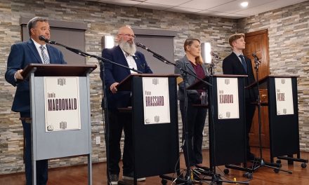 North Glengarry mayoral candidates cordially exchange thoughts at debate