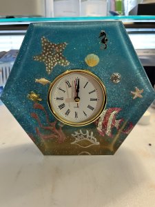 Resin Aquarium Clock