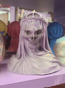 Phantom Queen Candle, 12oz