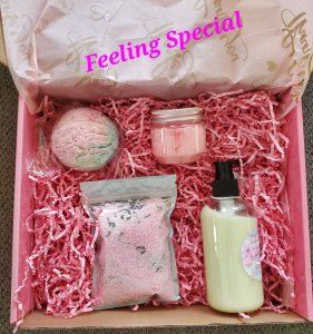 Feeling Special Gift Box