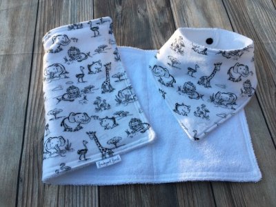 Zoo Animals Baby Bid and Burp Cloth