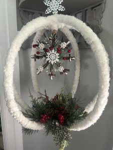 Christmas Hanging Chunky Yarn Sphere