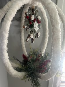 Christmas Hanging Chunky Yarn Sphere