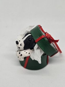 English Point Setter Dog in Gift Box Ornament ~ Bubaloo's Art