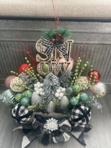 Buffalo Plaid Centerpiece