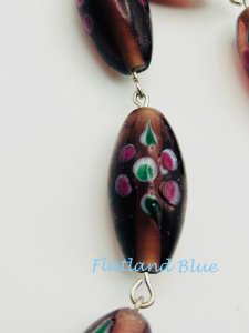 Vintage Hand-painted bead necklace