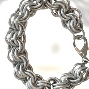 Fun Anodized Aluminum Gunmetal Jump Ring Bracelet