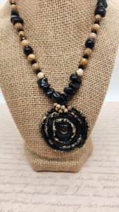 Rita Funky Black Disc Necklace