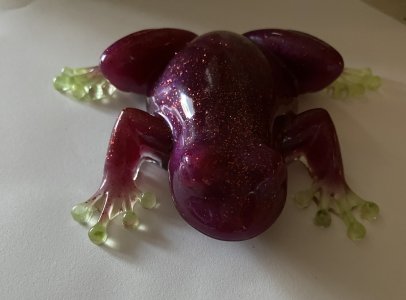 Frog-Resin