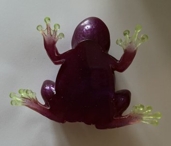 Frog-Resin