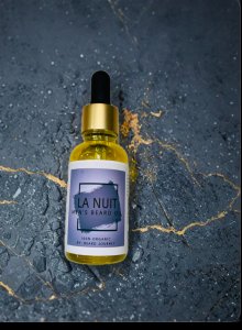 La nuit beard oil
