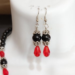 Black and Red Beaded Necklace