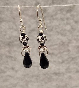 Black and White Flower Crystal Drop Earrings