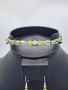 Verdant Radiance Jewelry Set
