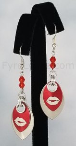 Frosty Kiss Scale Earrings