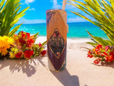 V split floral tumbler