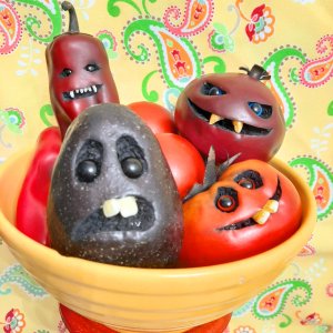 Avocado with a Face, Halloween fruit, vegetable, kitchen gift, cook, chef, California, gardener gift, gag gift, anthropomorphic, teeth, funny, spooky, creepy,