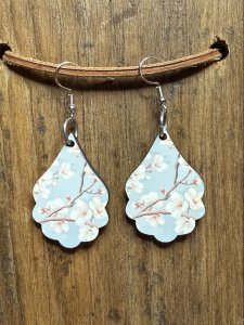 Cherry Blossom Scallop Earrings