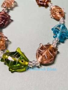 Vintage bead fish necklace #N36