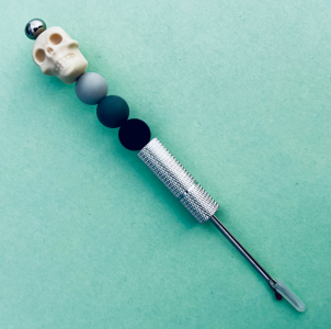 Skull Seam Ripper Silver