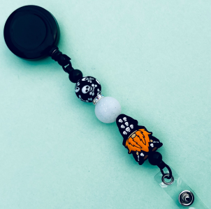 Gnome Skulls Badge Reel Black