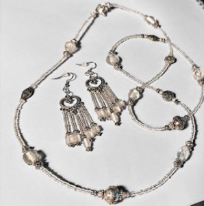 36" Clear bead and Silver Accent Necklace Set