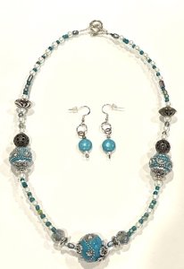 Turquoise and Pearl Necklace Set