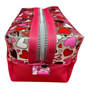 Sweetheart Essentials: Fun Heart Motif Organizer