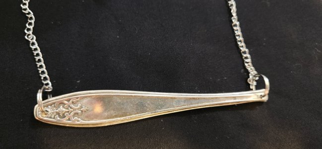 SILVERWARE HANDLE PENDANT WITH CHAIN
