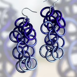 Ombre Purple Shaggy Jump Ring Earrings
