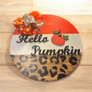 Hello Pumpkin, Hello Statement Piece