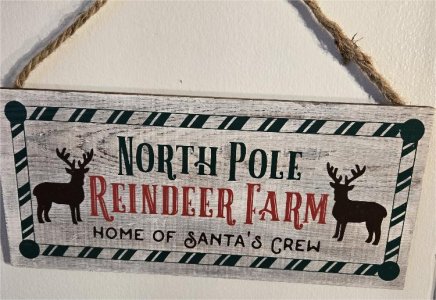 REINDEER FARM - HOME OF SANTA'S CREW