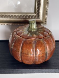 Handmade Resin Pumpkin Jar with Lid