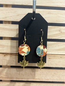 L25 - Fallen Leaves Dangle Earrings