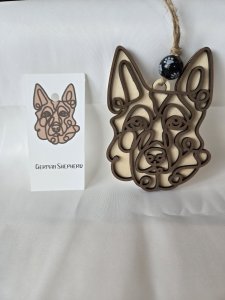 GERMAN SHEPHERD ORNAMENT - PERFECT FOR THE DOG LOVER!