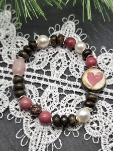 Heartfelt Harmony Bracelet — Bronzite, Rhodonite, Rose Quartz & Freshwater Pearl