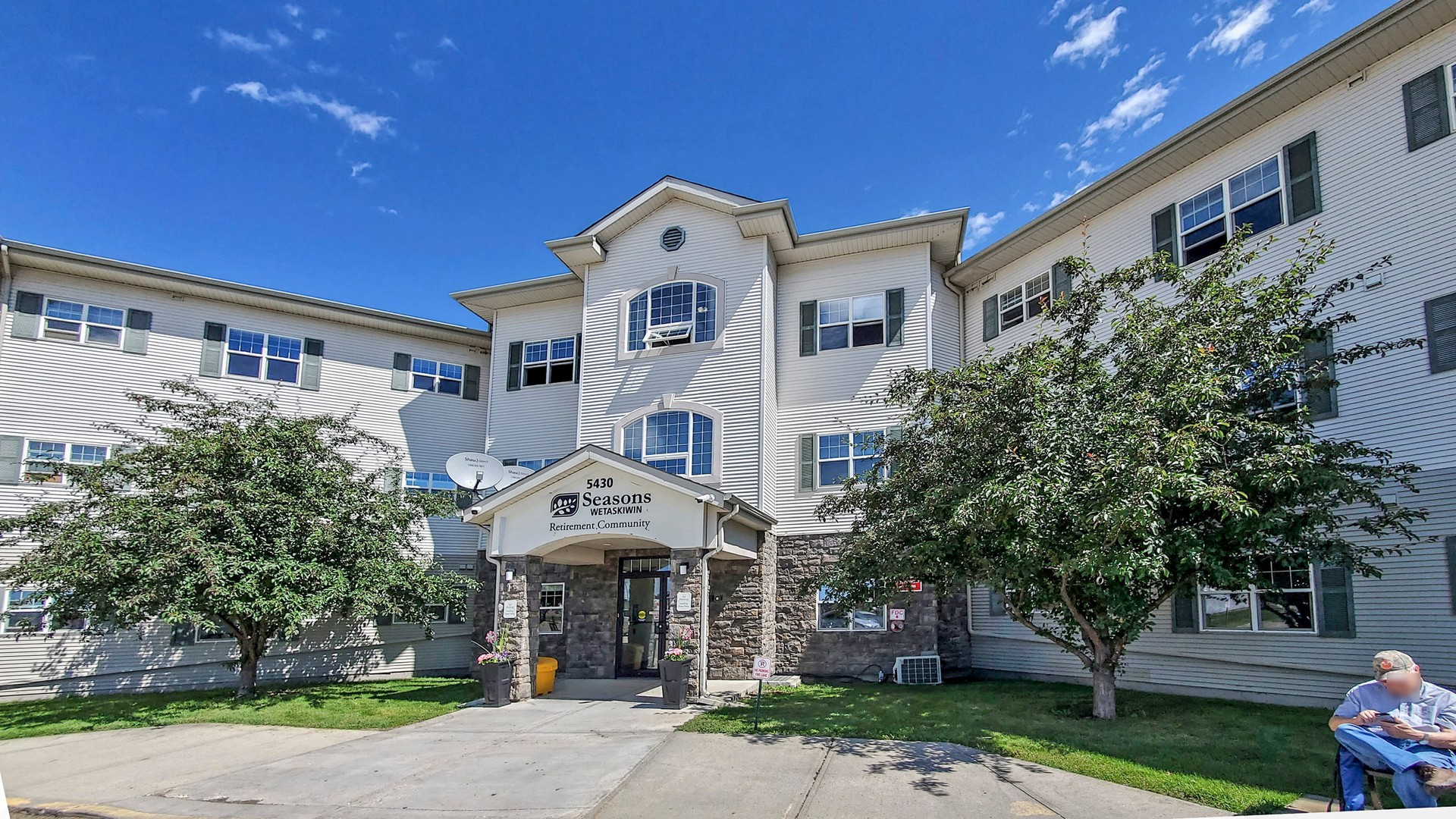 Seasons Wetaskiwin Retirement Community