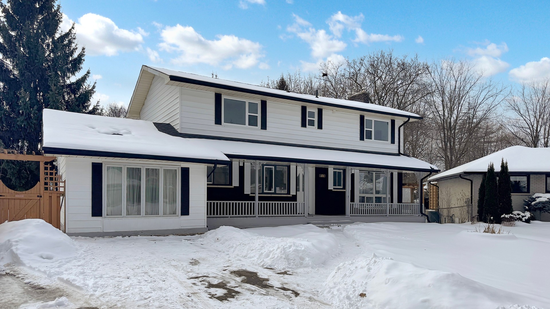 696 Jasmine Crescent, Oshawa
