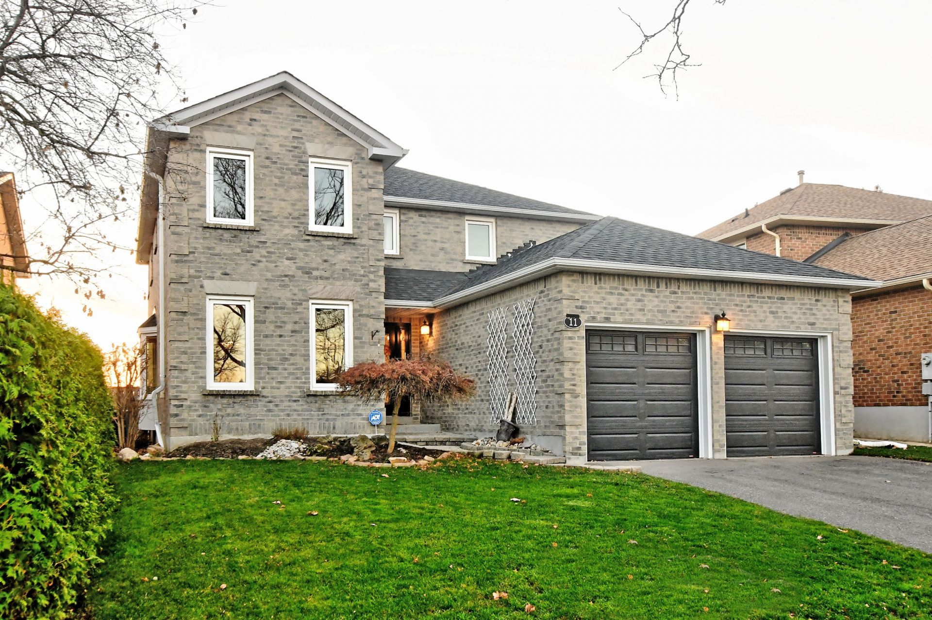 11 Fielding Drive, Aurora